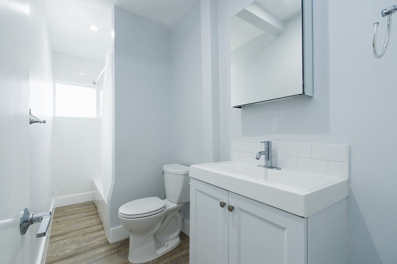 1 Bedrooms bathroom,1 Bedrooms bathroom
